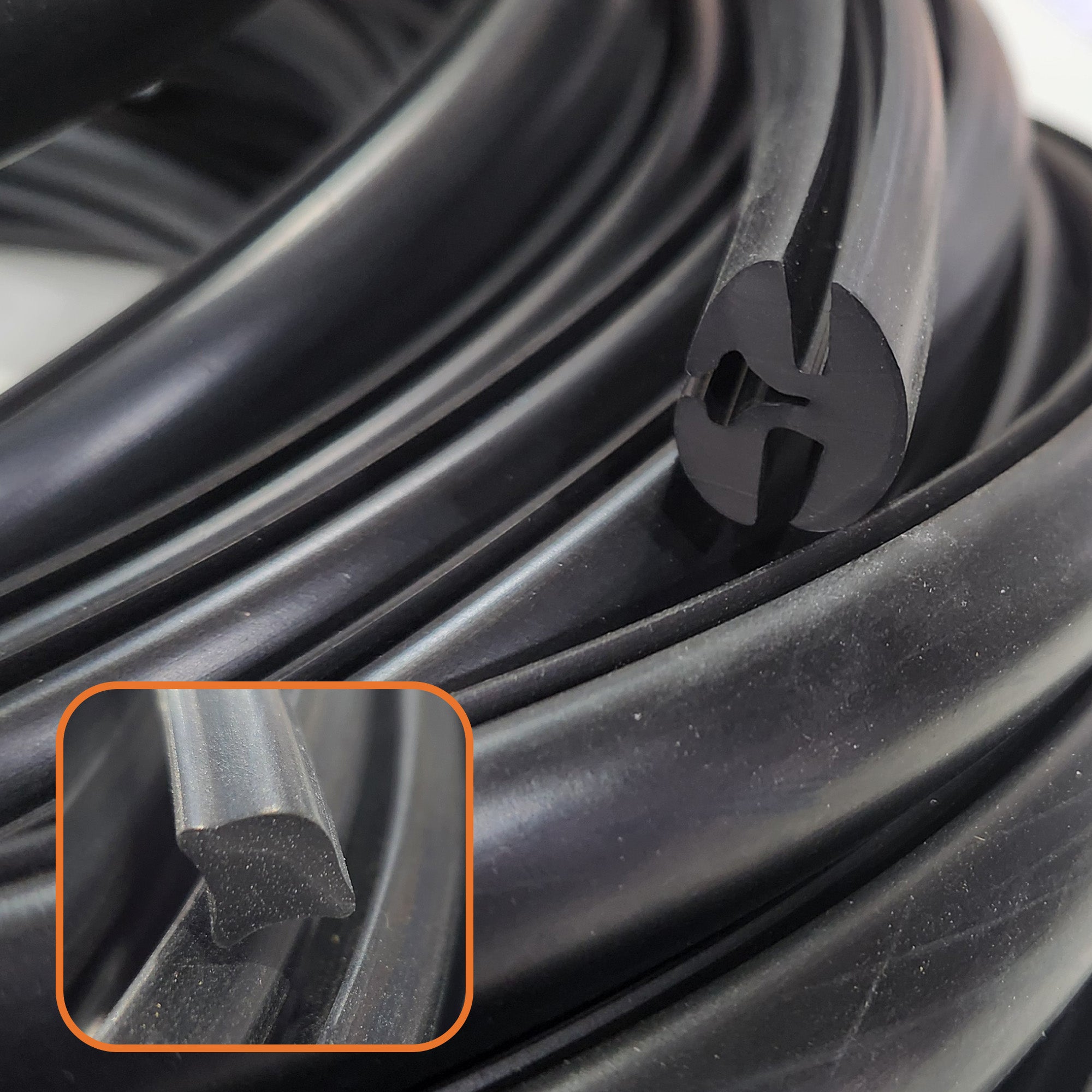 Windscreen Rubber 39-8517 per metre